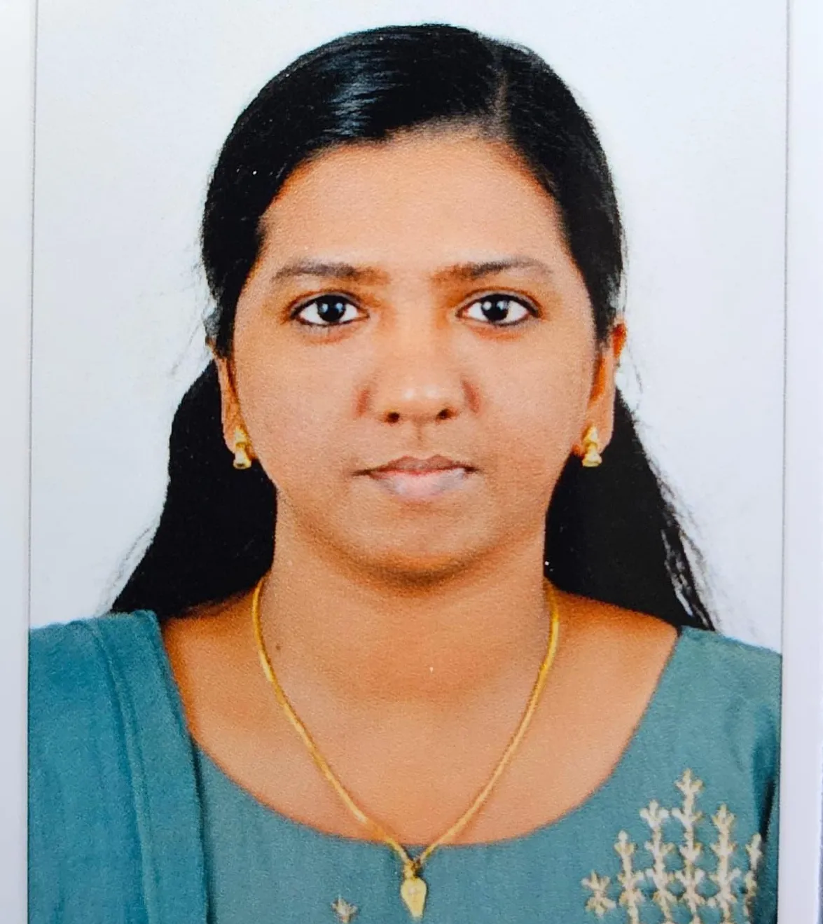 staff-image